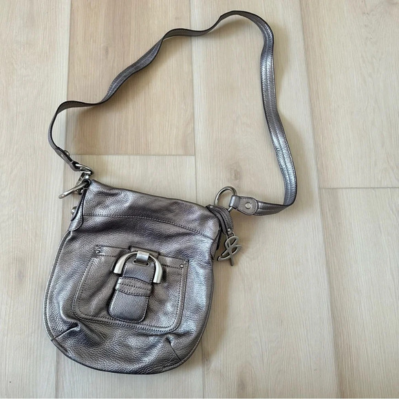 BMAKOWSKY Pewter Leather Crossbody Bag - Picture 1 of 4